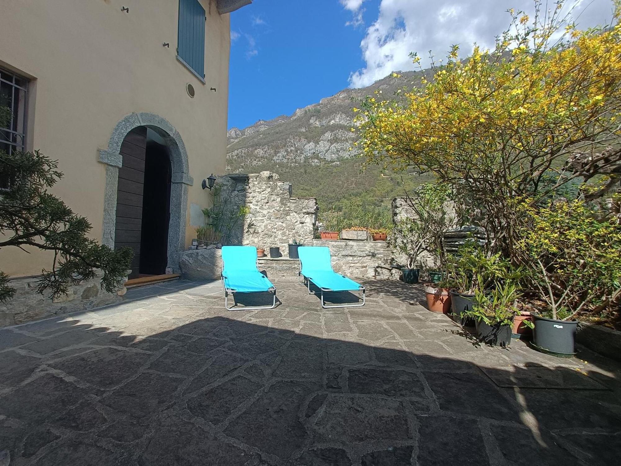 Riva Bianca Castle Holiday Home Льерна Экстерьер фото